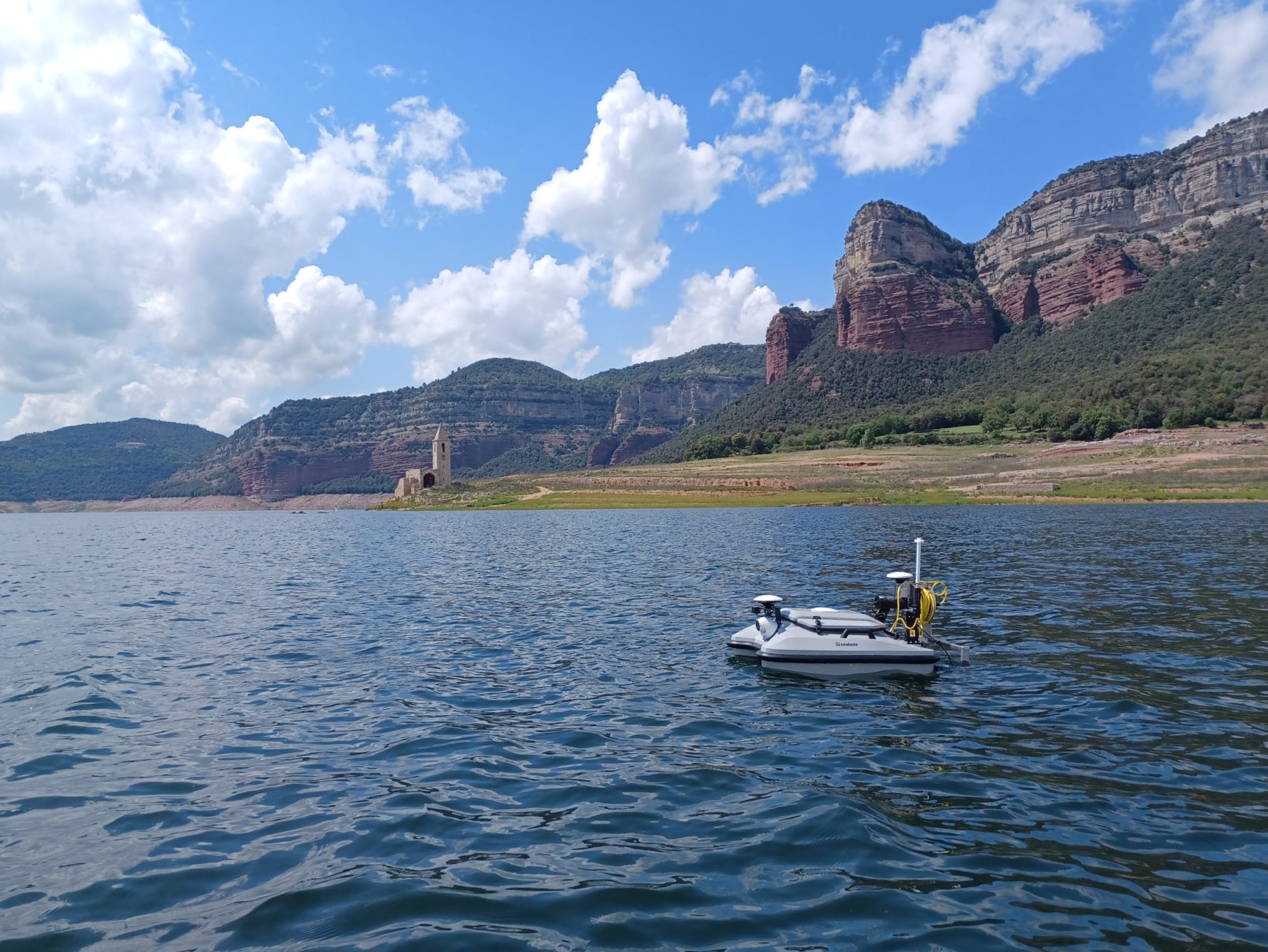 SB100 on the water with an integrated mission payload